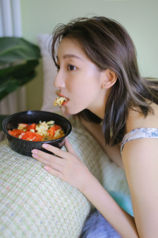班长哭着说不能再扣了游戏